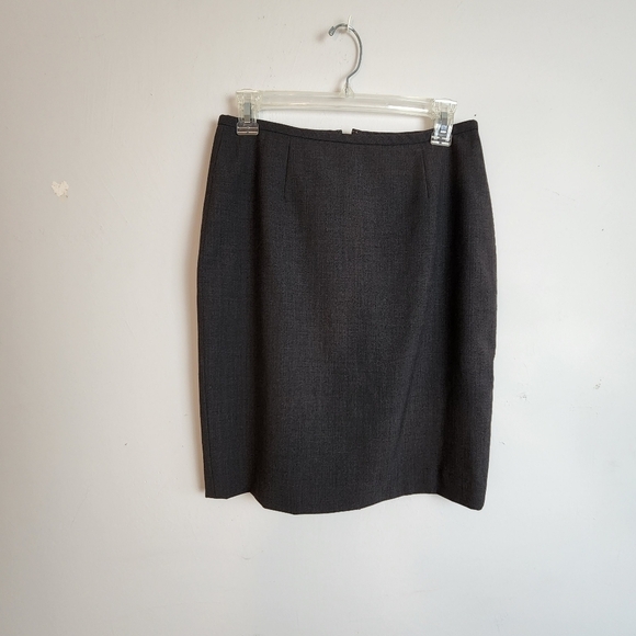 Calvin Klein Dresses & Skirts - Calvin Klein Charcoal Gray Women's Fully Lined Pencil Skirt Size 2